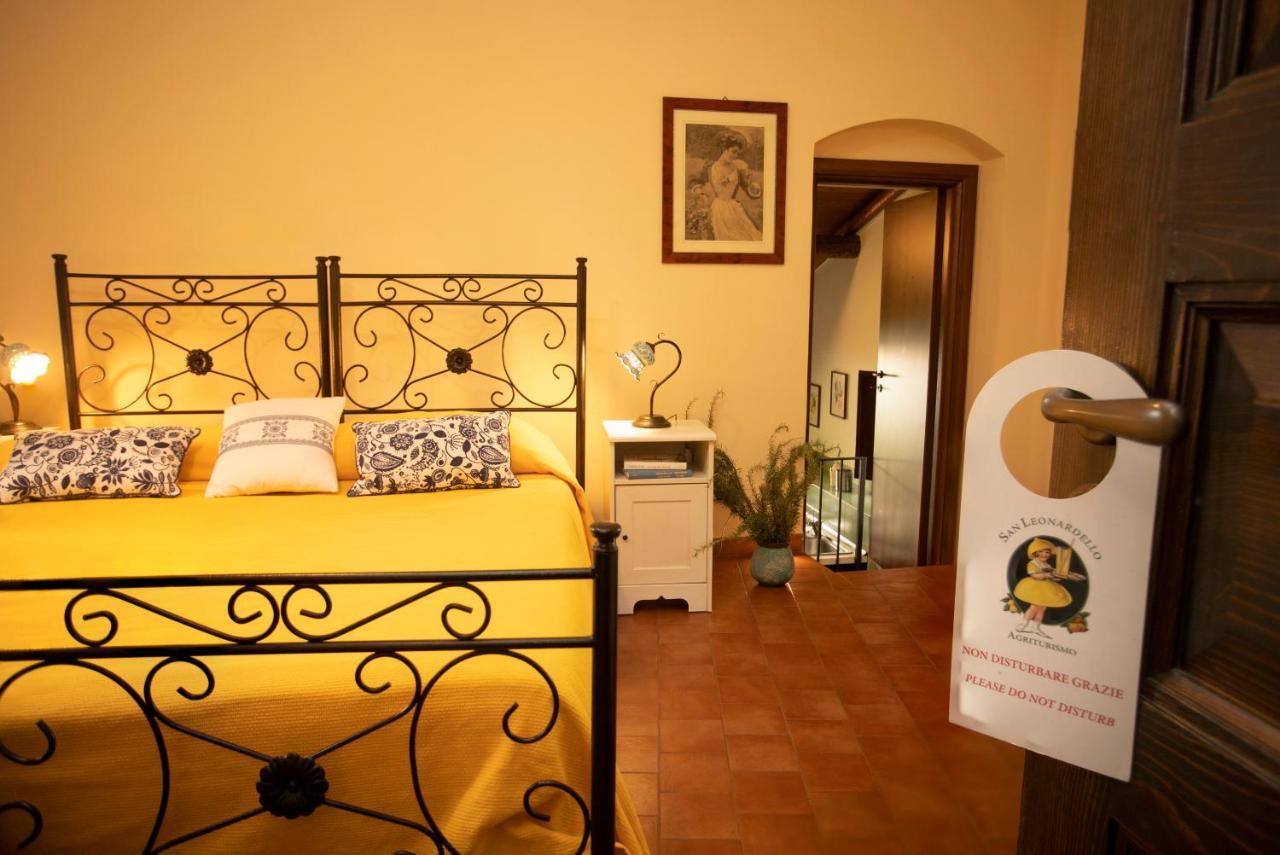 Agriturismo San Leonardello Eksteriør billede