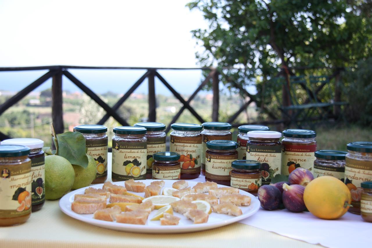 Agriturismo San Leonardello Eksteriør billede